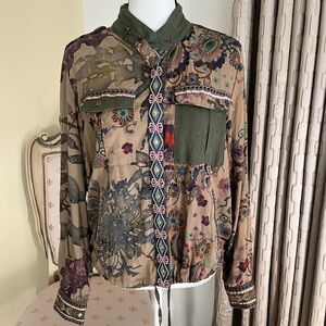 Desigual Pakaian Jadi Wanita Lightweight Hidden Snap Closure Jacket. EU40/US8